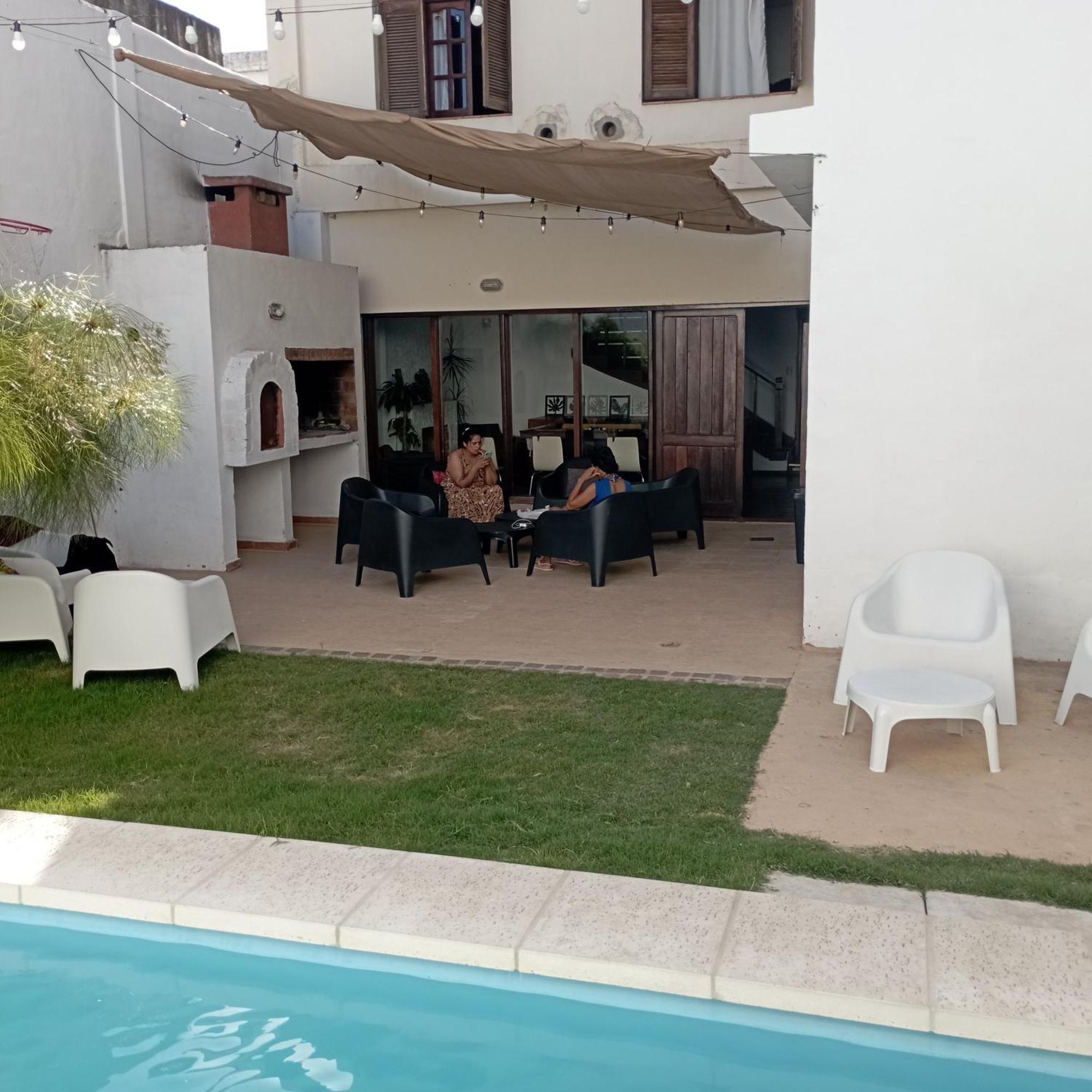 Gueemes Hostel Cordoba Exterior photo